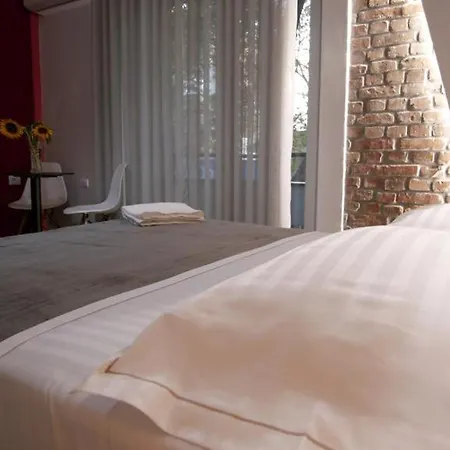 Koni's アパート *